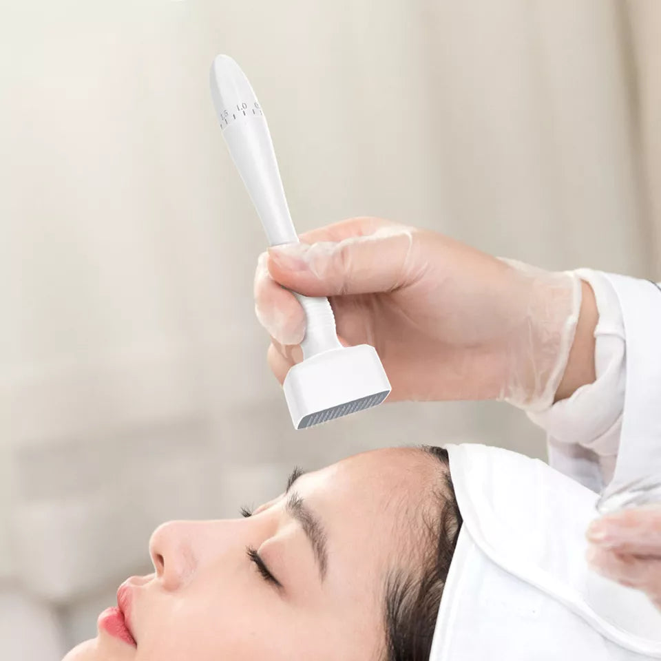 Radiant Skin Microneedling Roller™