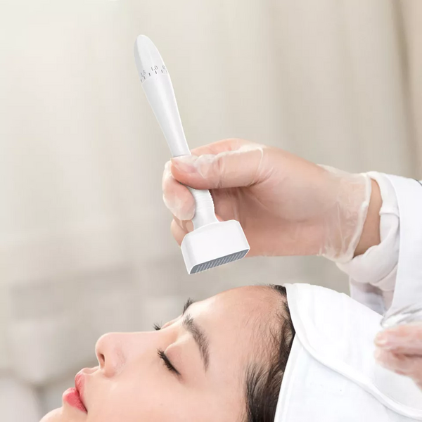Radiant Skin Microneedling Roller™